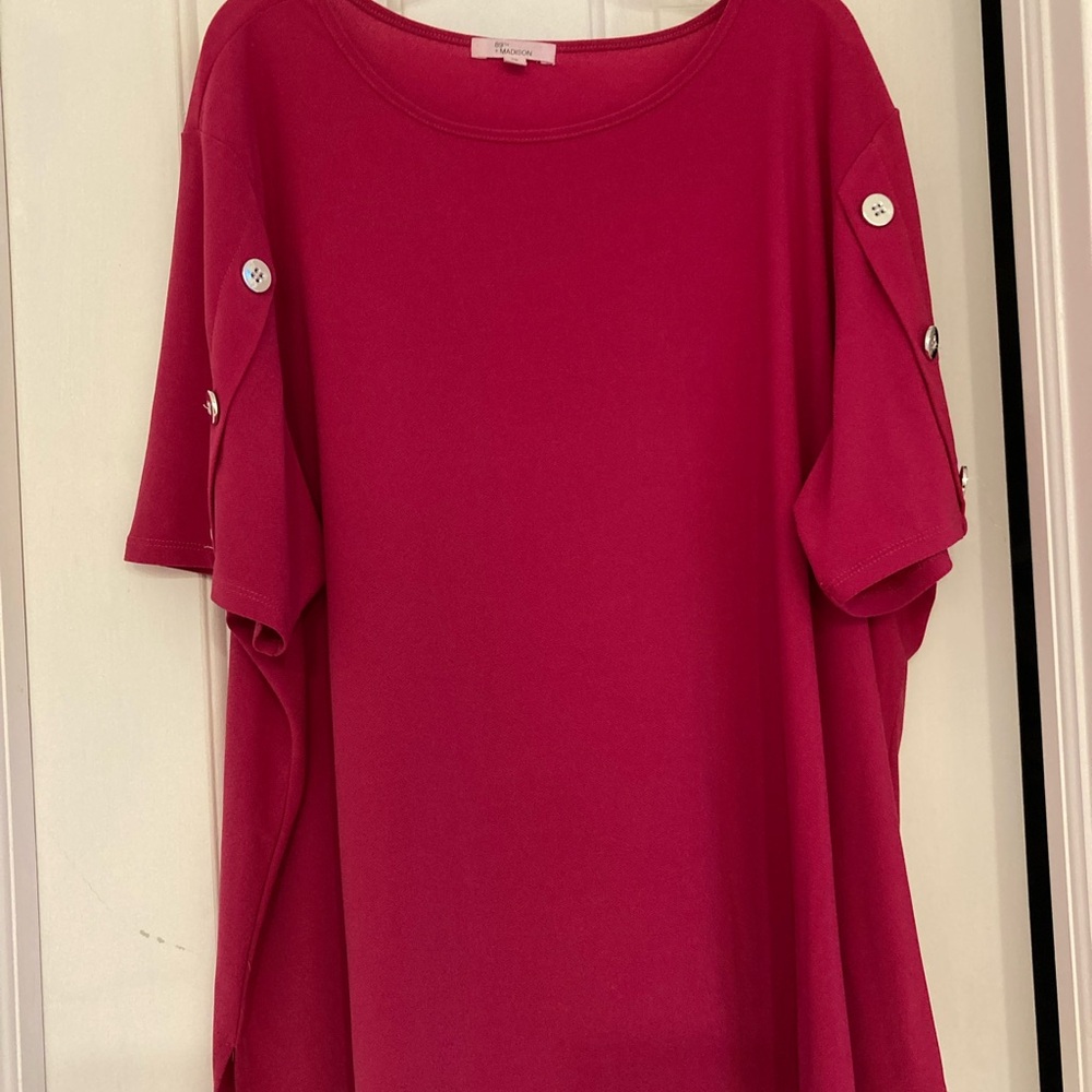 89th & Madison Pink Short Sleeve Tee with Button Details